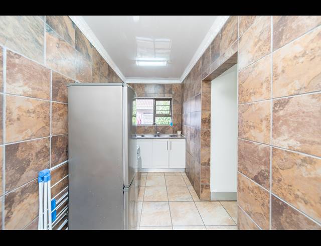 4 BEDROOM HOUSE FOR SALE IN DORCHESTER HEIGHTS